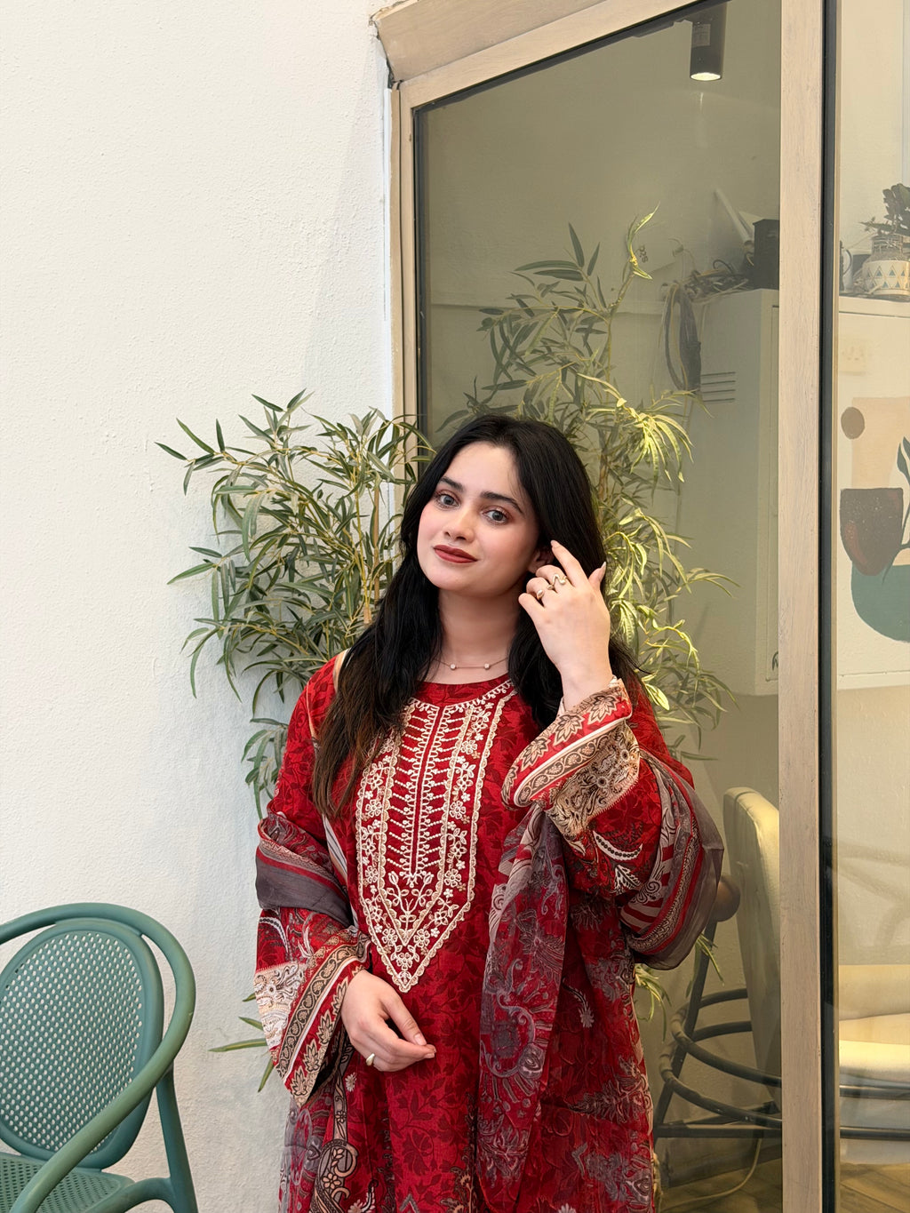 Pakistani suit with chiffon dupatta