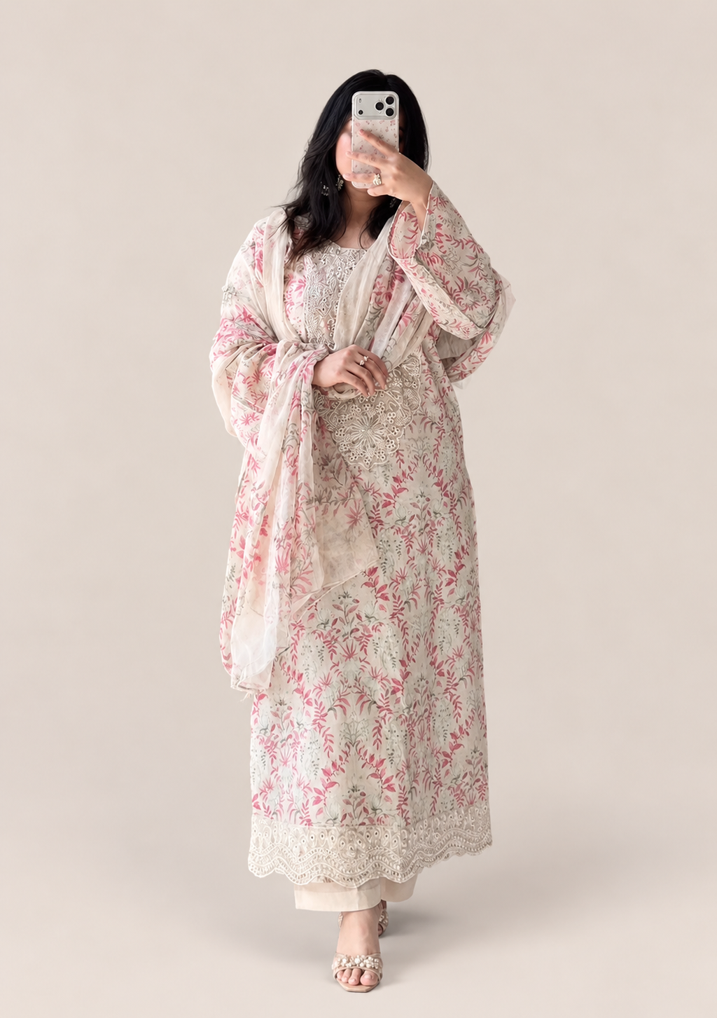 White pakistani suit
