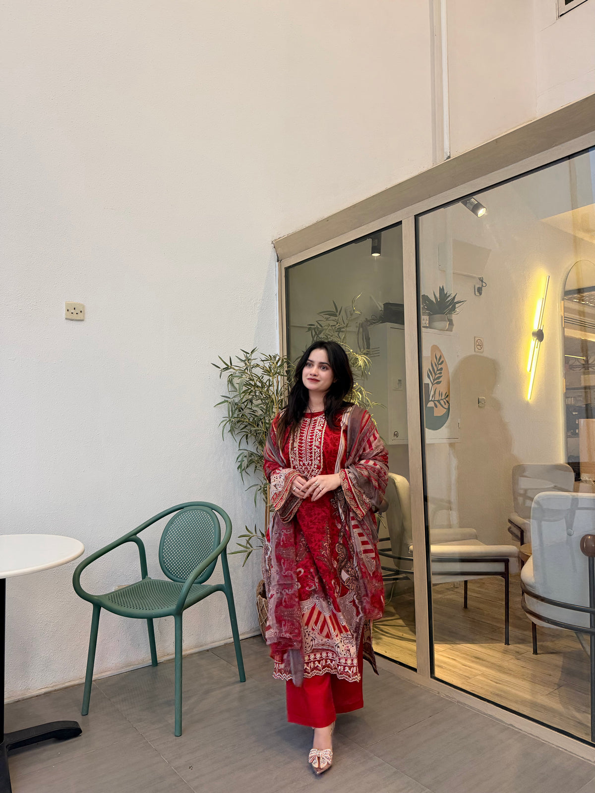 Pakistani suit with chiffon dupatta
